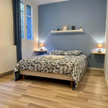 Apartment Voltaire - Centre