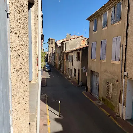 Voltaire - Centre Apartment