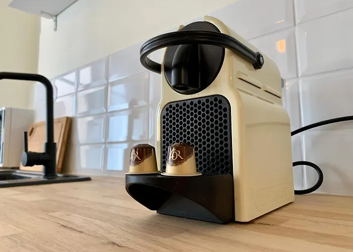 Voltaire - Centre Apartment *