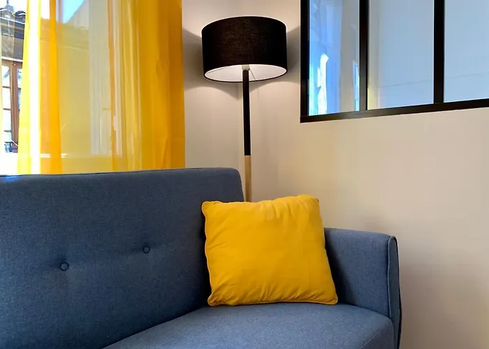 Apartment Voltaire - Centre